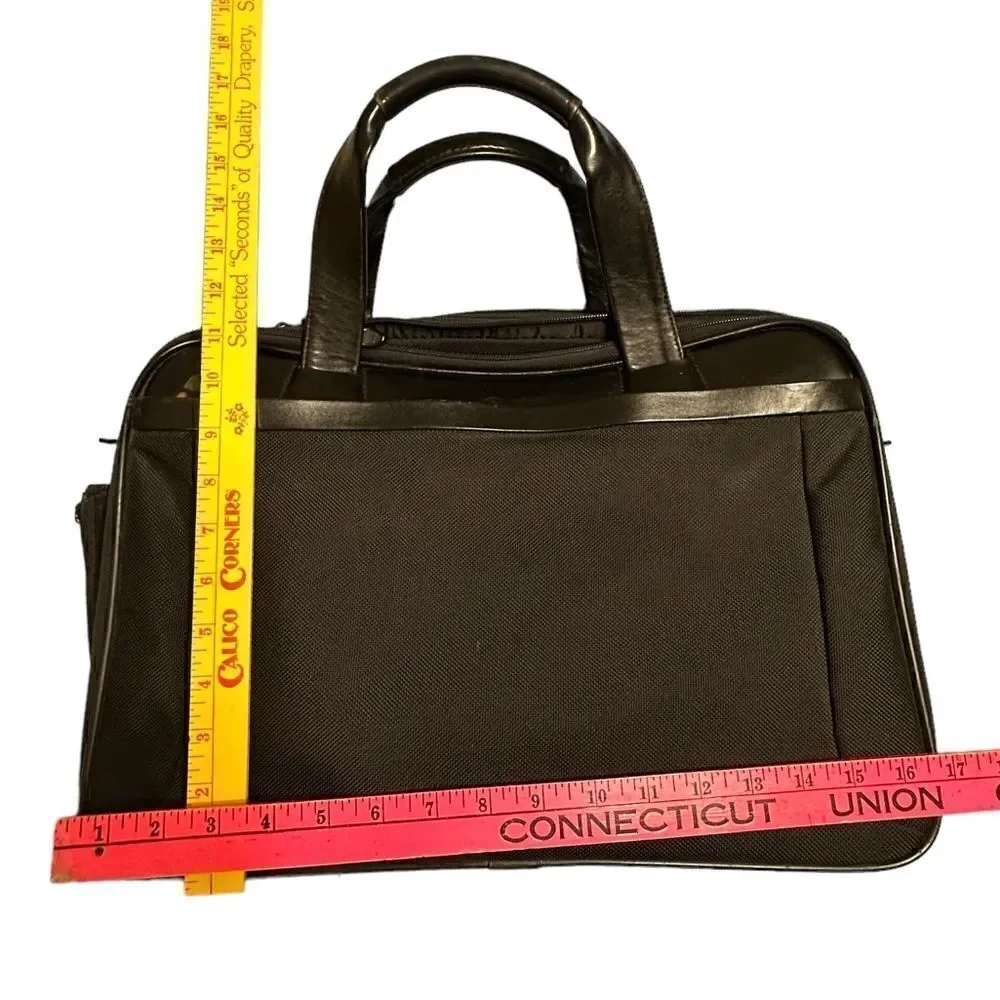 Victorinox Black Professional 2-way carry Cordura briefcase laptop travel bag